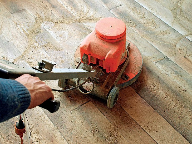 Jak brousit dřevěnou podlahu?