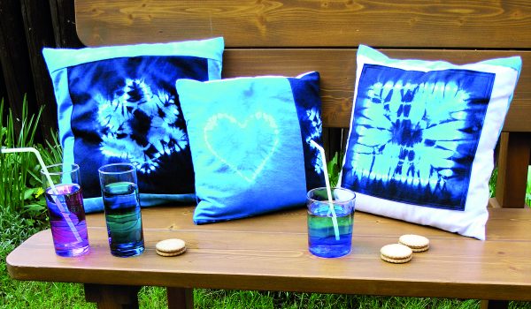 Batikované aplikace na polštáře