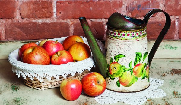 Krakelovaná konvička