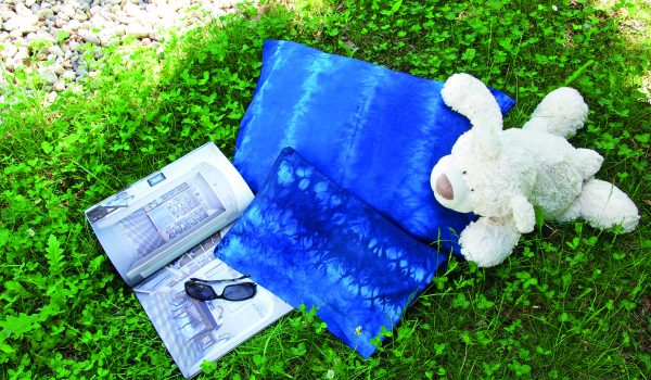 Polštáře s věnečkovou batikou