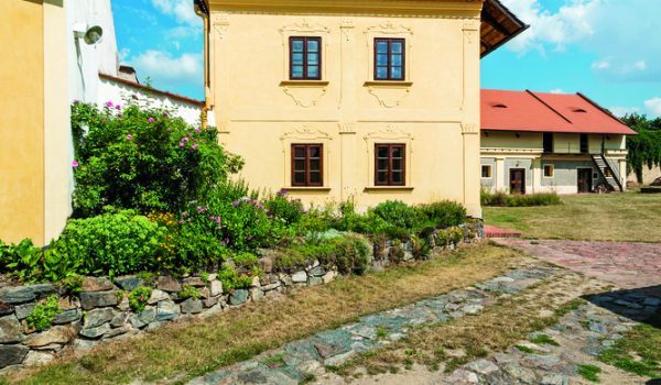 Proměna zdevastovaného statku