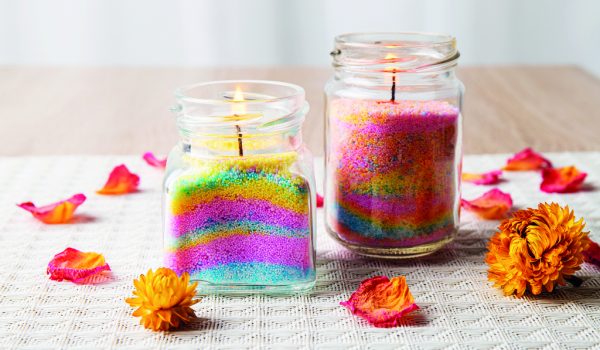 Vrstvené práškové svíčky