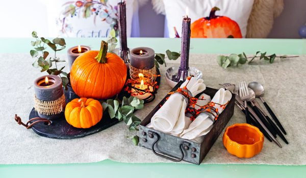 Slavnostní prostírání