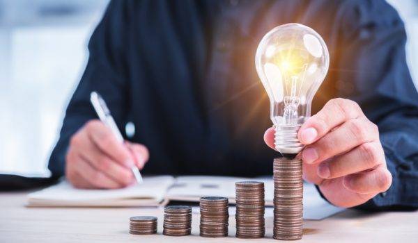 Naučte se žít úsporně a zacházejte s elektřinou šetrně