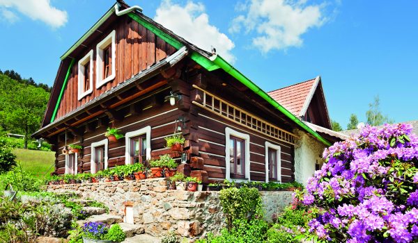 Našli svou chalupu snů a vdechli jí nový život…