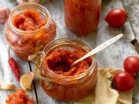 Lahodné poklady léta: Čarujte s paprikami, cuketami i rajčaty